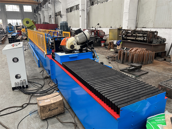 Octagonal pipe roll forming machine 03