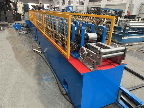 Octagonal pipe roll forming machine 05