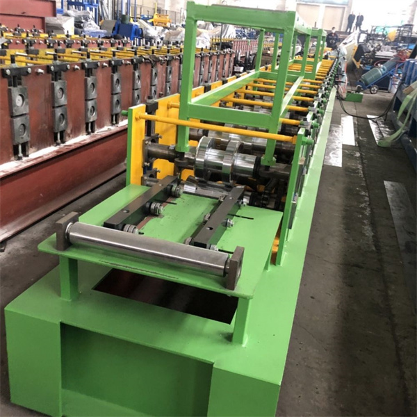 c profile roll forming machine
