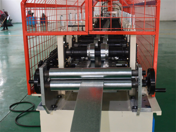 stud and track roll forming machine